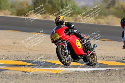 media/Oct-08-2022-SoCal Trackdays (Sat) [[1fc3beec89]]/Turn 10 (945am)/